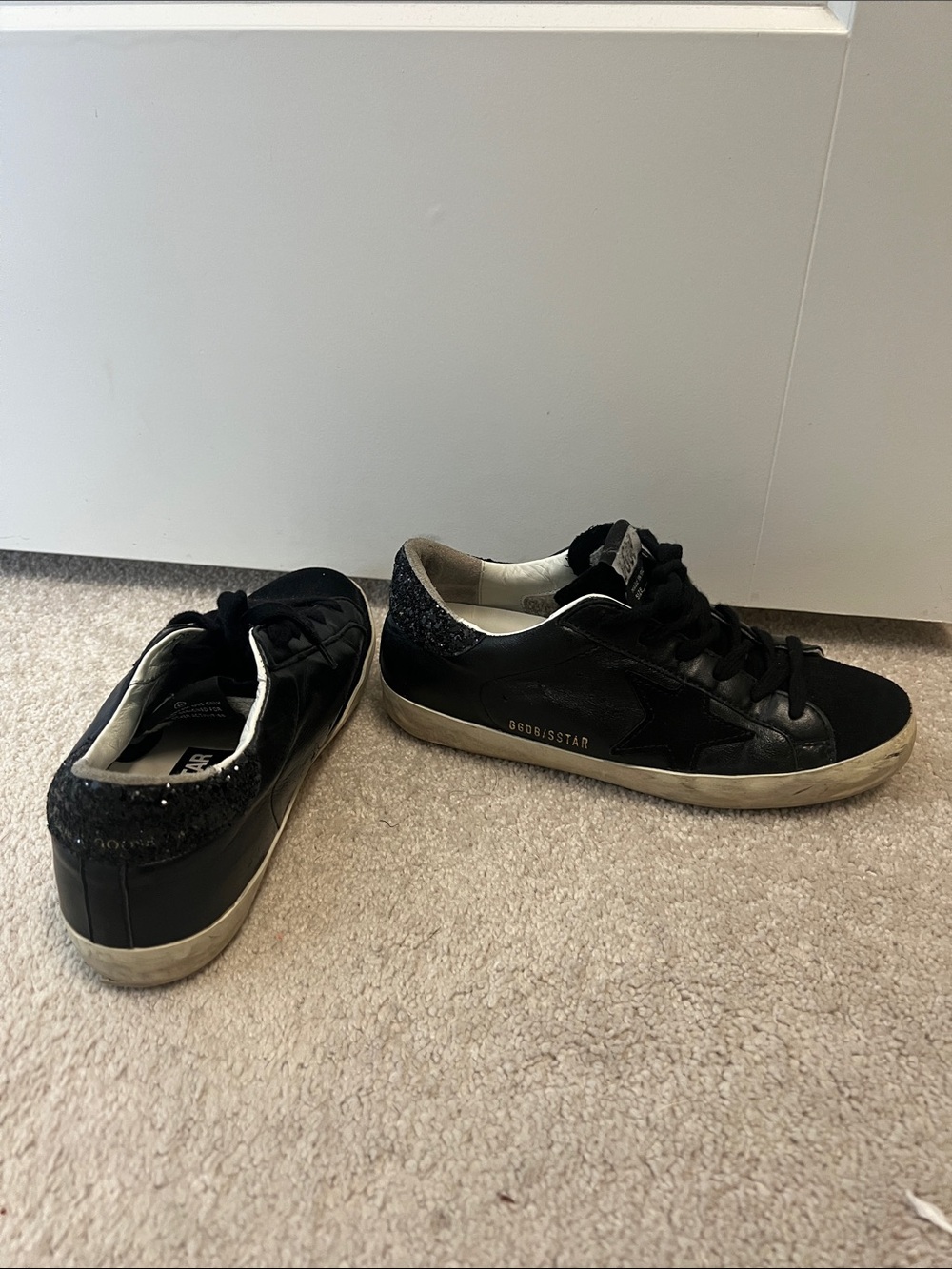 Golden Goose Black Women's Low-Top Sneakers with Glitter Heel